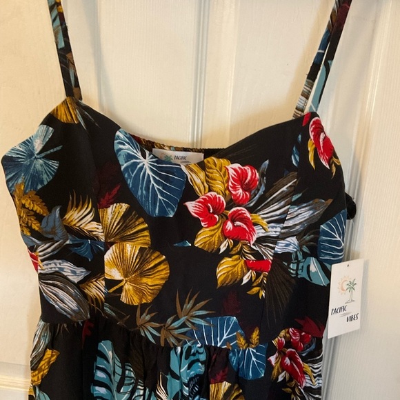 Pacific Vibes Women's dress size X-Large - Picture 4 of 13